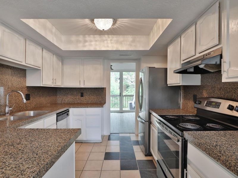 4966 Wintersong Lane , Unit 9, Westerville, OH 43081 Photo 9