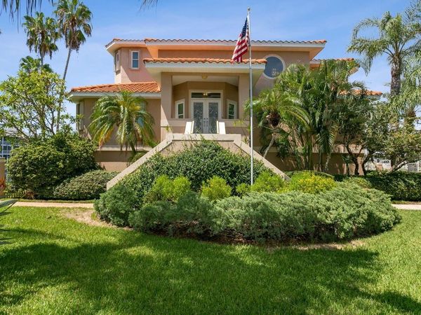 205 6TH STREET E, TIERRA VERDE, FL 33715