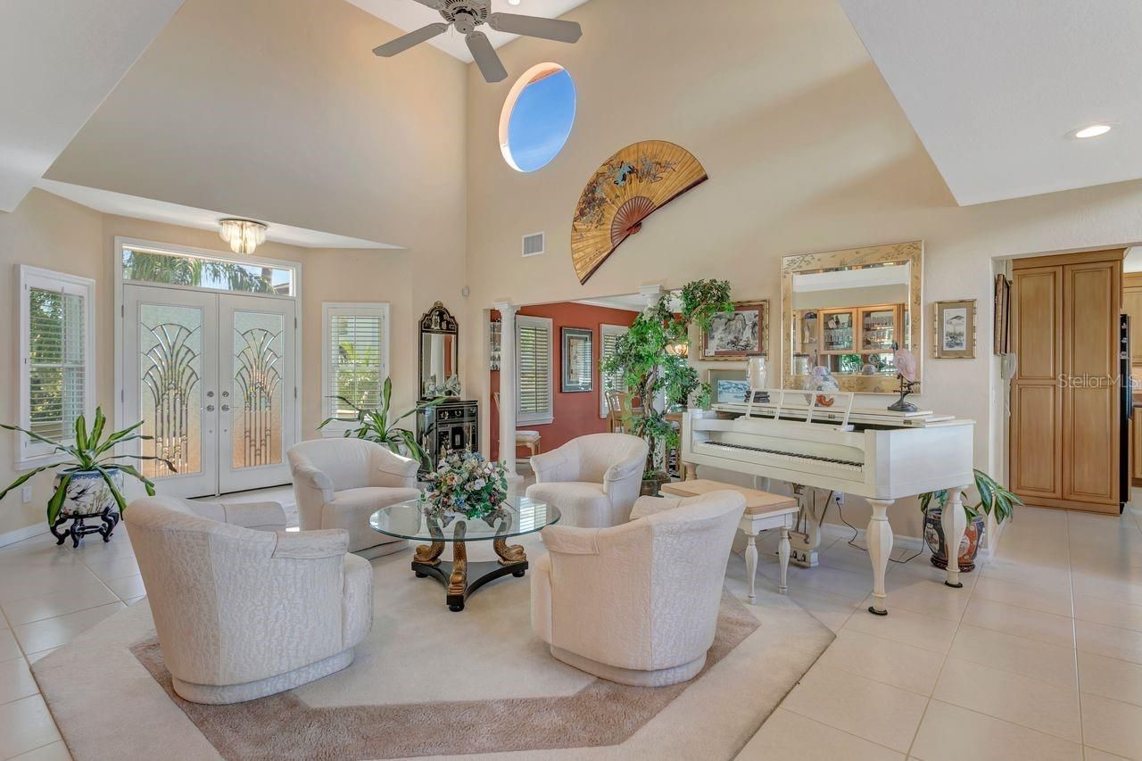 205 6th Street E, Tierra Verde, FL 33715 Photo