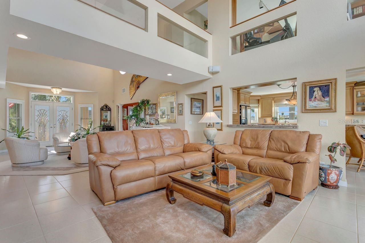 205 6th Street E, Tierra Verde, FL 33715 Photo