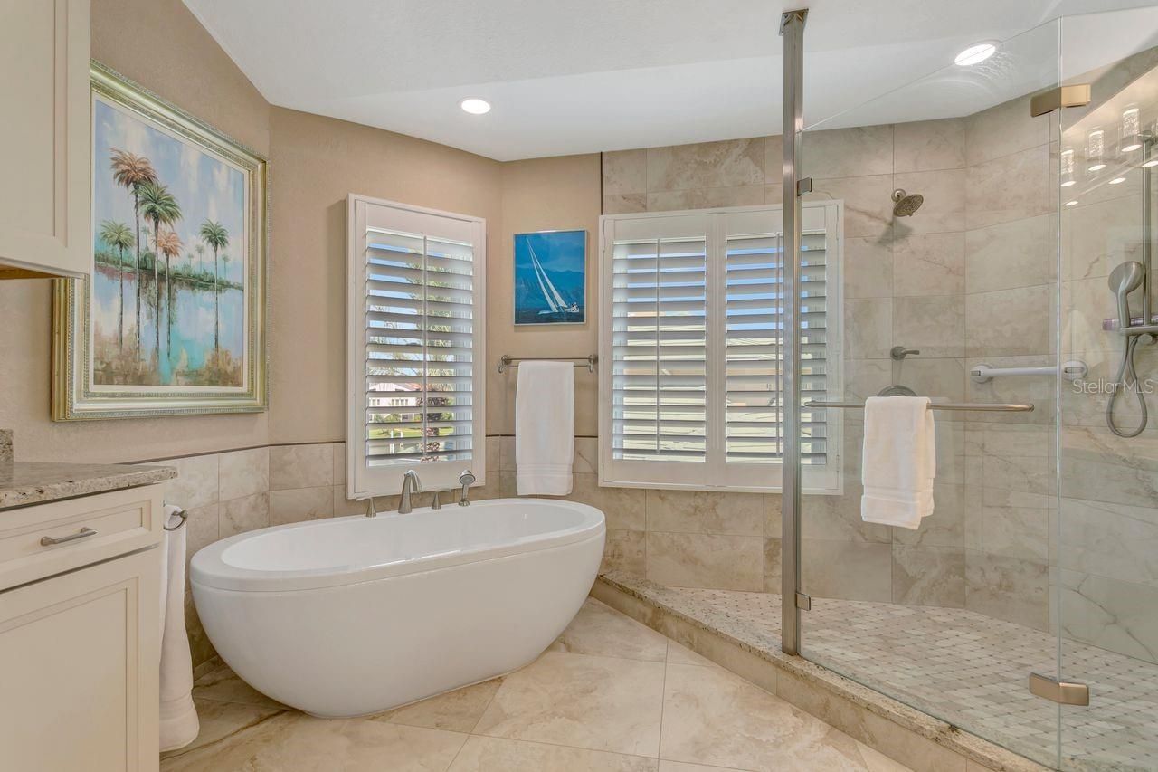 205 6th Street E, Tierra Verde, FL 33715 Photo