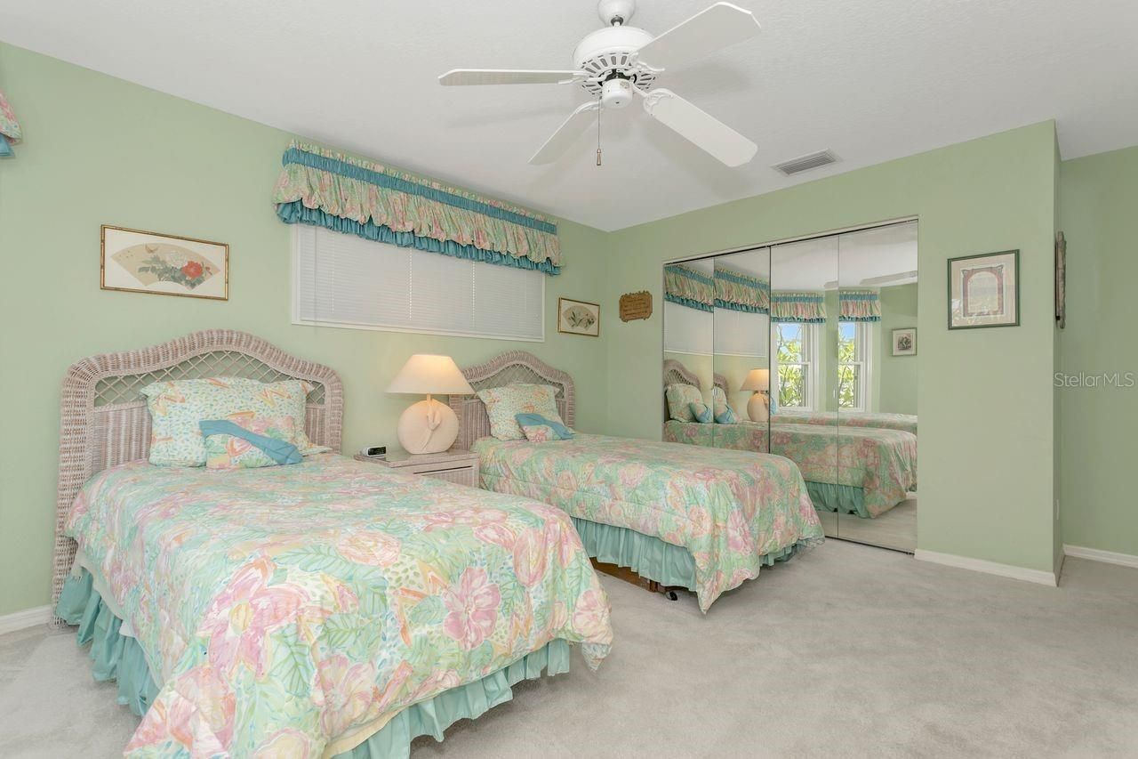 205 6th Street E, Tierra Verde, FL 33715 Photo