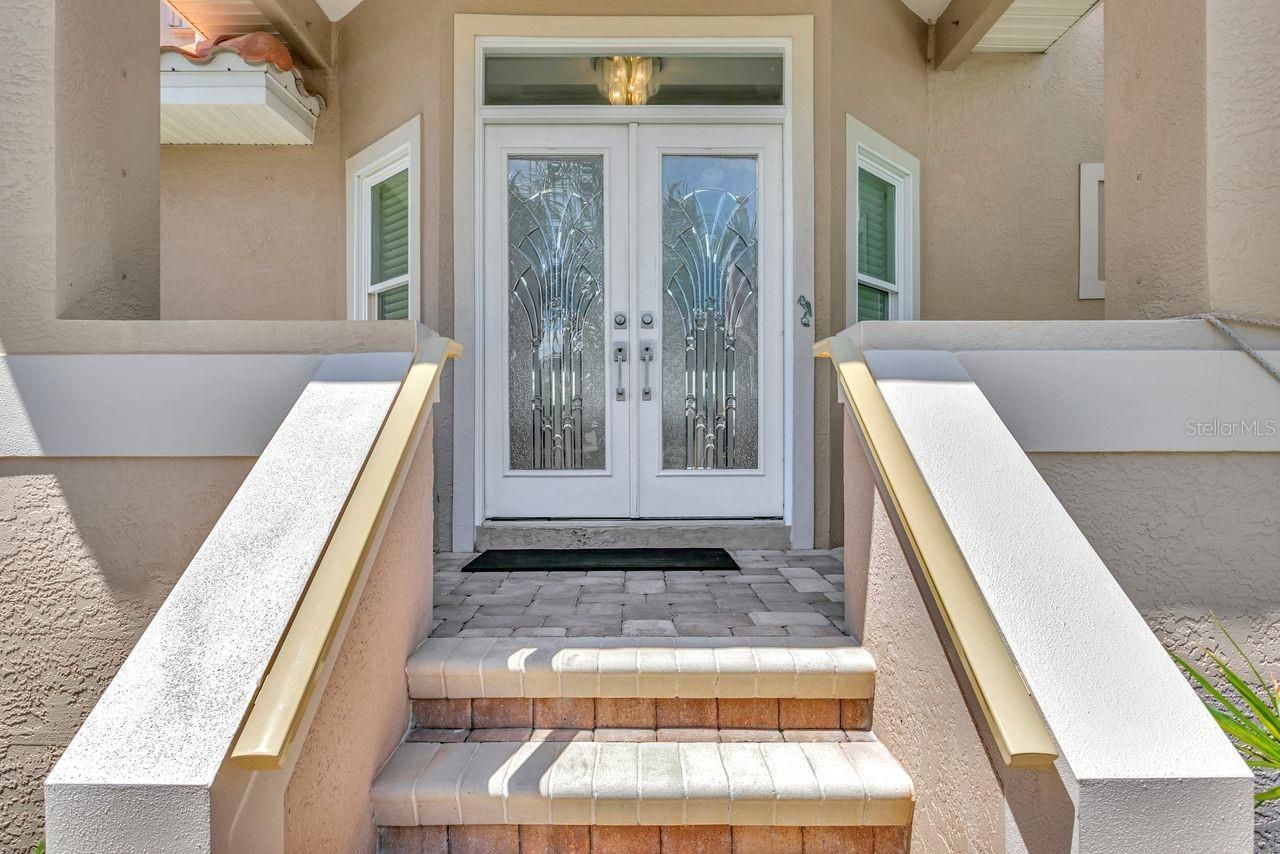 205 6th Street E, Tierra Verde, FL 33715 Photo