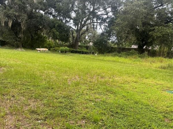 704 2ND AVENUE NE, RUSKIN, FL 33570