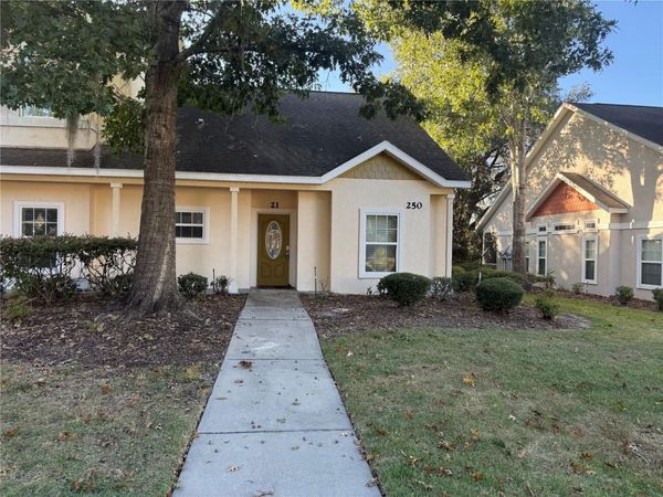 250 SW 145TH DRIVE , Unit 21, NEWBERRY, FL 32669