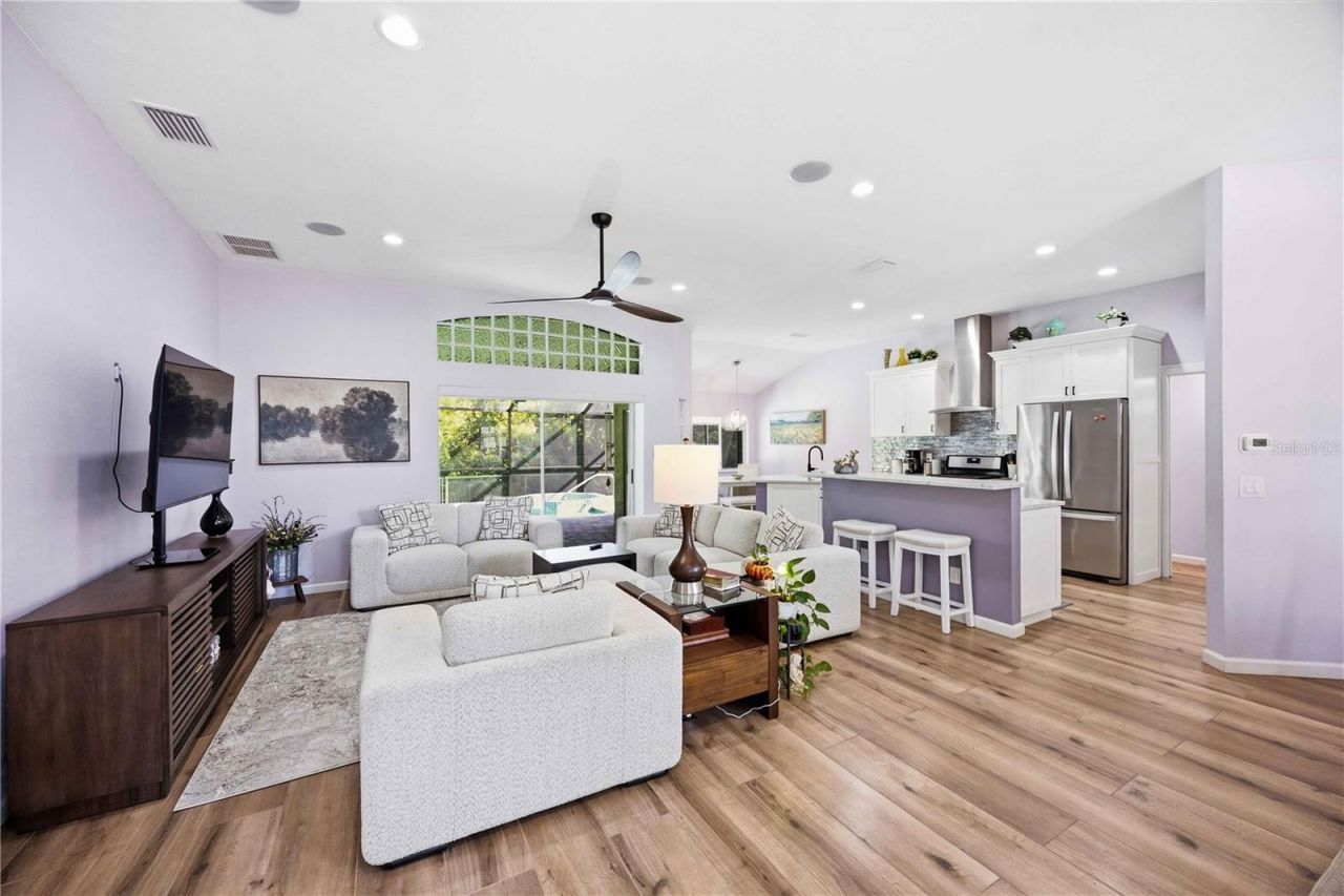 5595 Bent Oak Drive, Sarasota, FL 34232 Photo