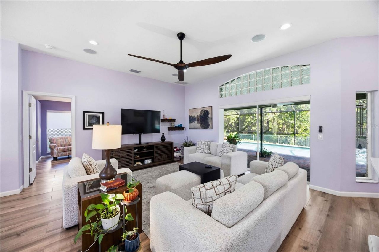 5595 Bent Oak Drive, Sarasota, FL 34232 Photo