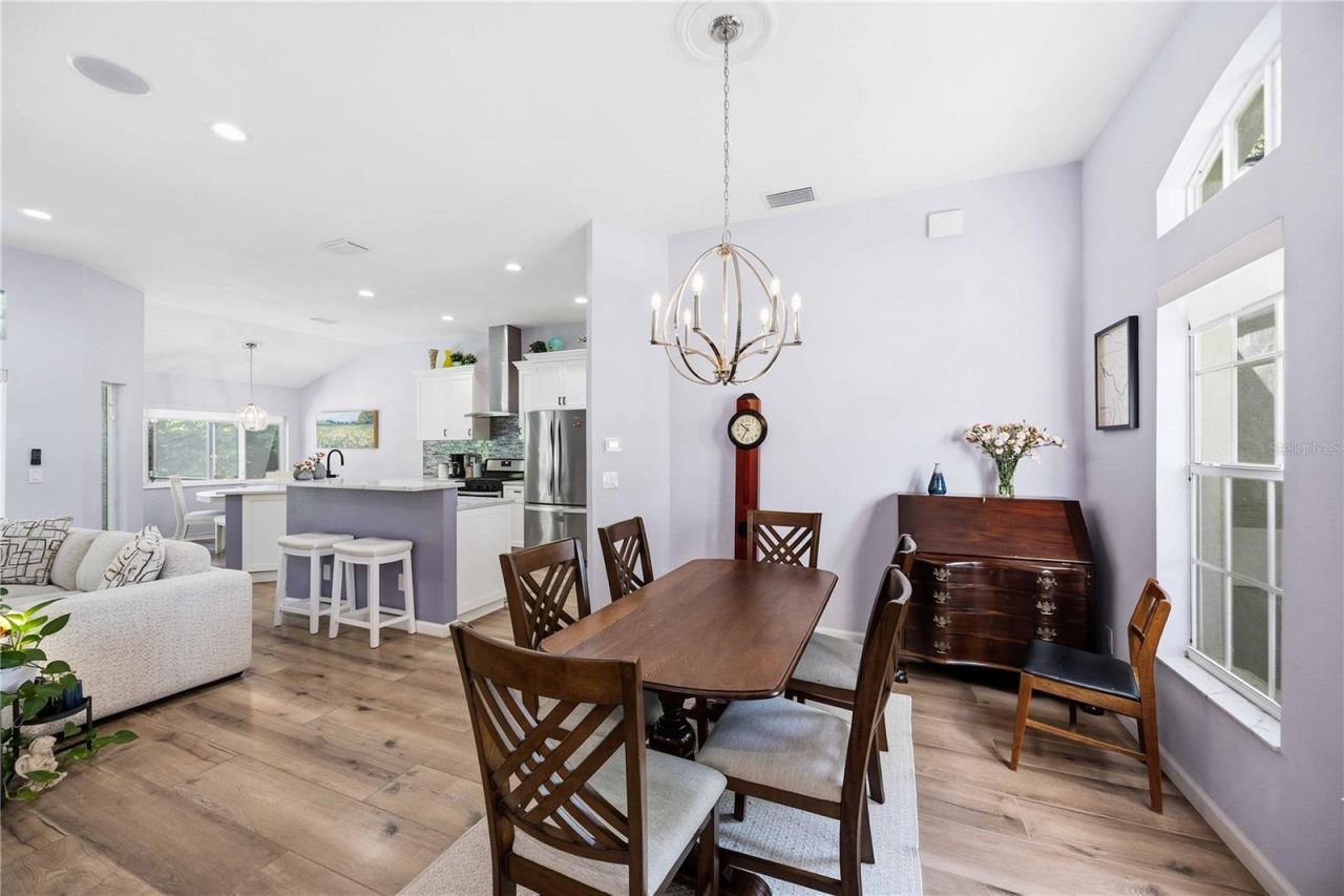 5595 Bent Oak Drive, Sarasota, FL 34232 Photo
