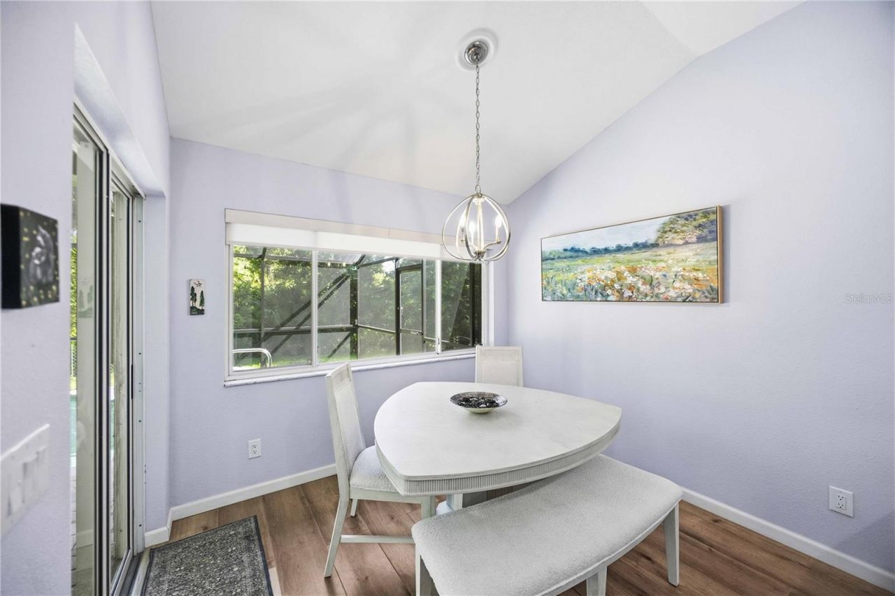 5595 Bent Oak Drive, Sarasota, FL 34232 Photo