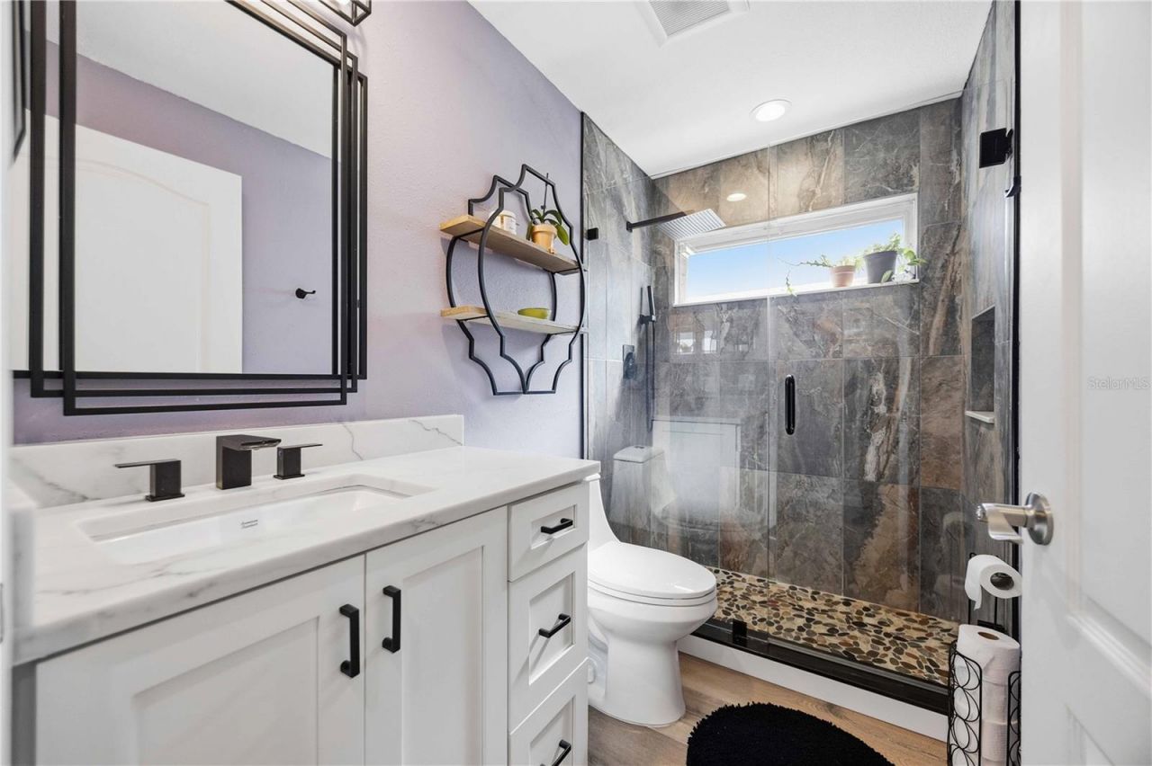 5595 Bent Oak Drive, Sarasota, FL 34232 Photo