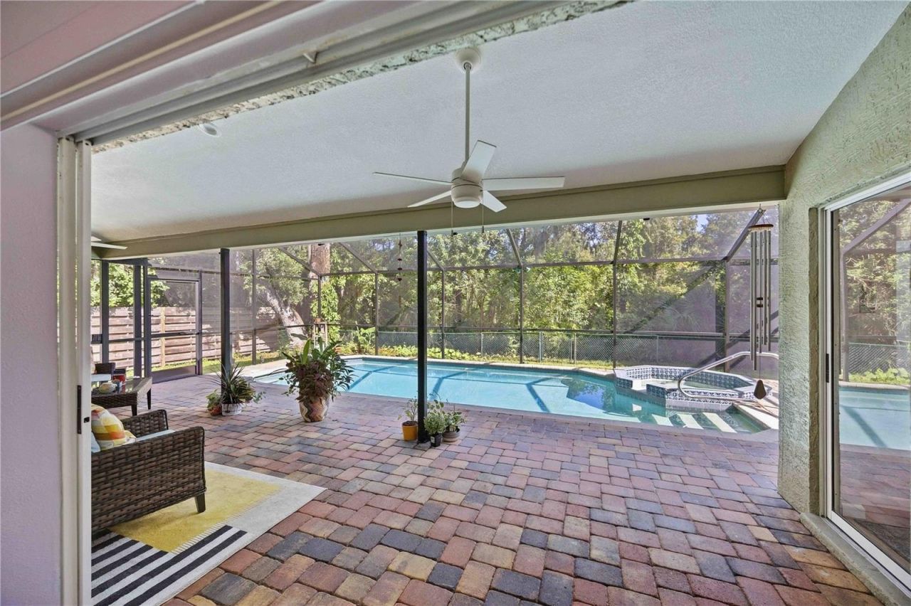 5595 Bent Oak Drive, Sarasota, FL 34232 Photo