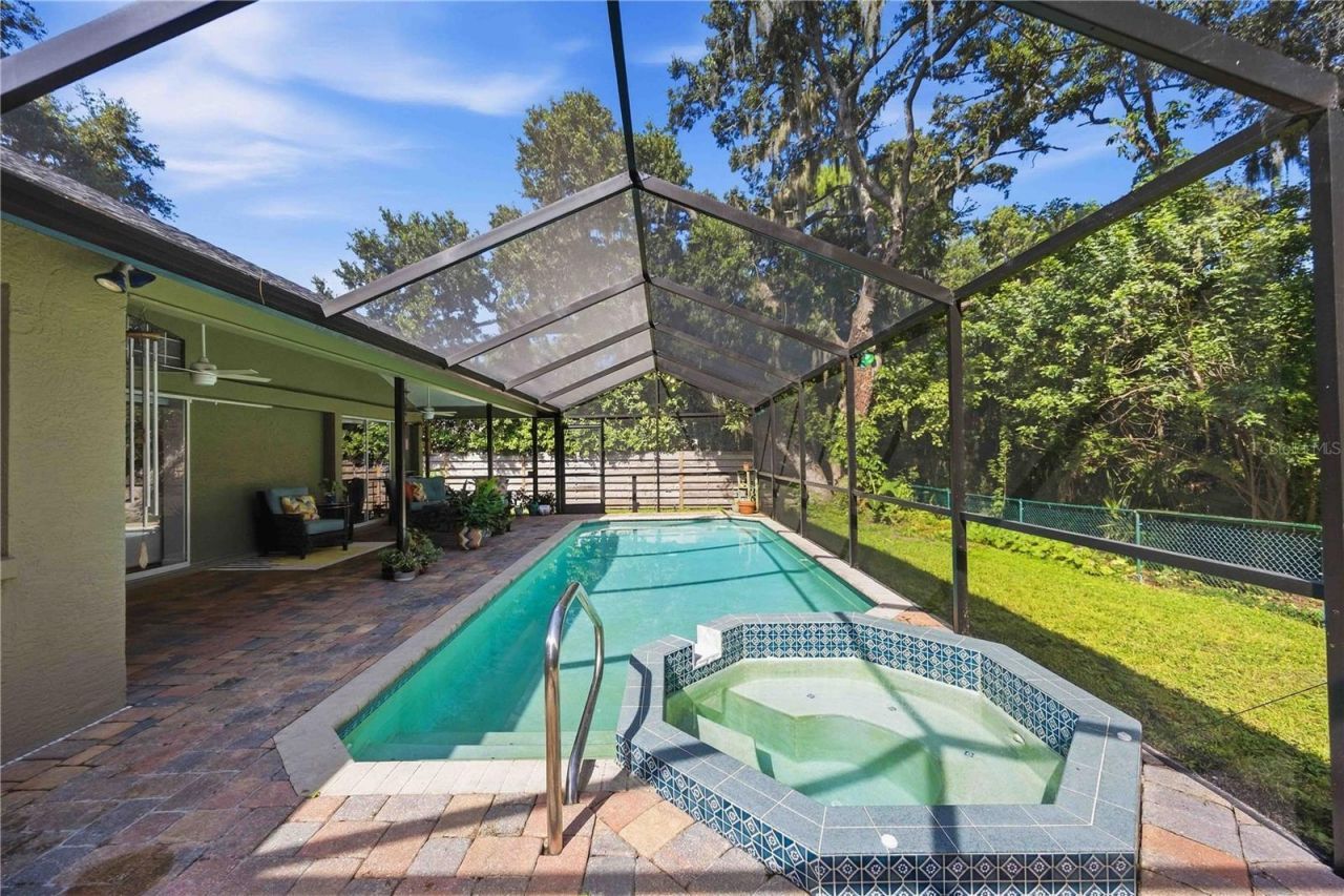 5595 Bent Oak Drive, Sarasota, FL 34232 Photo