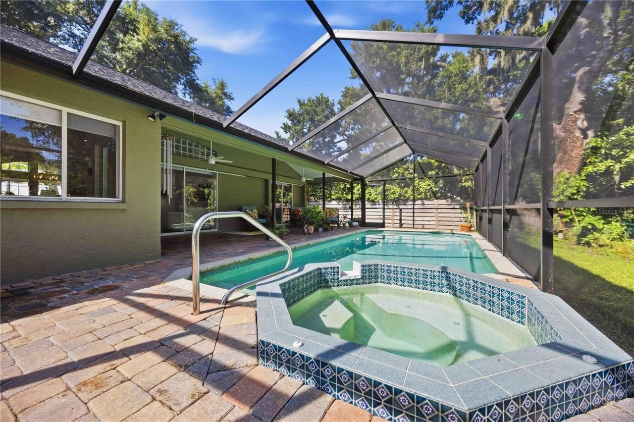 5595 Bent Oak Drive, Sarasota, FL 34232 Photo
