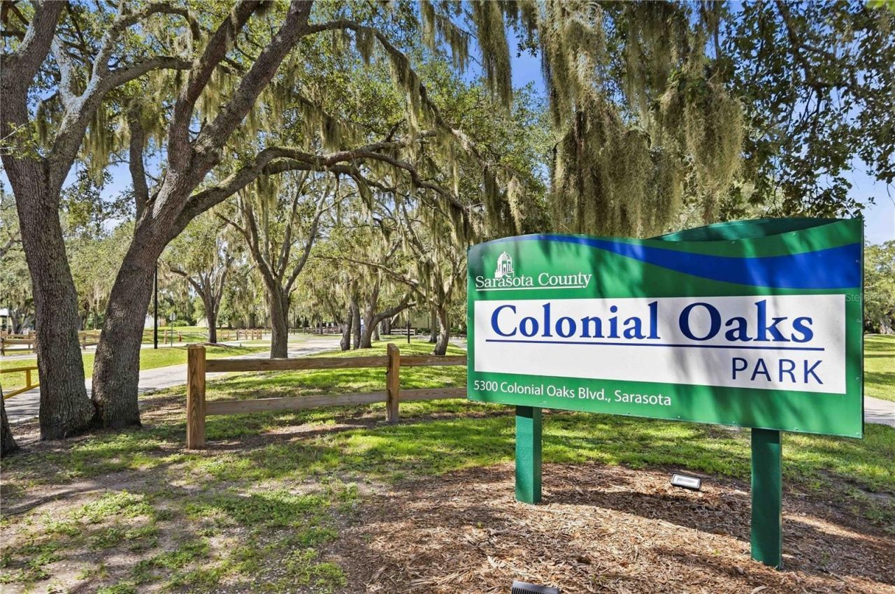 5595 Bent Oak Drive, Sarasota, FL 34232 Photo