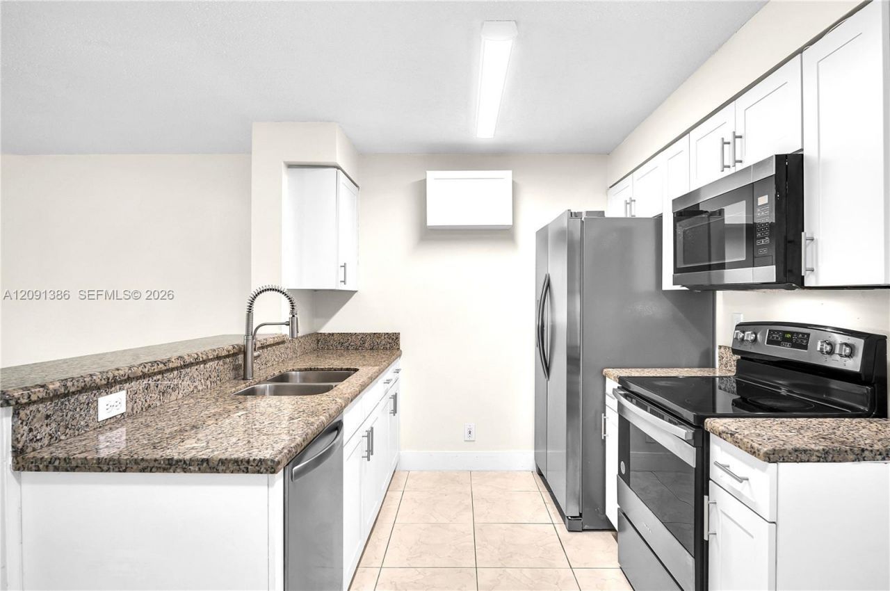621 Talavera Rd, Unit 621, Weston, FL 33326 Photo