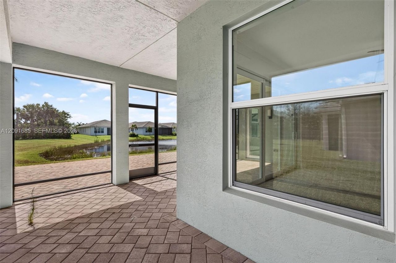 11797 SW Coral Cove Pkwy, Port Saint Lucie, FL 34987 Photo