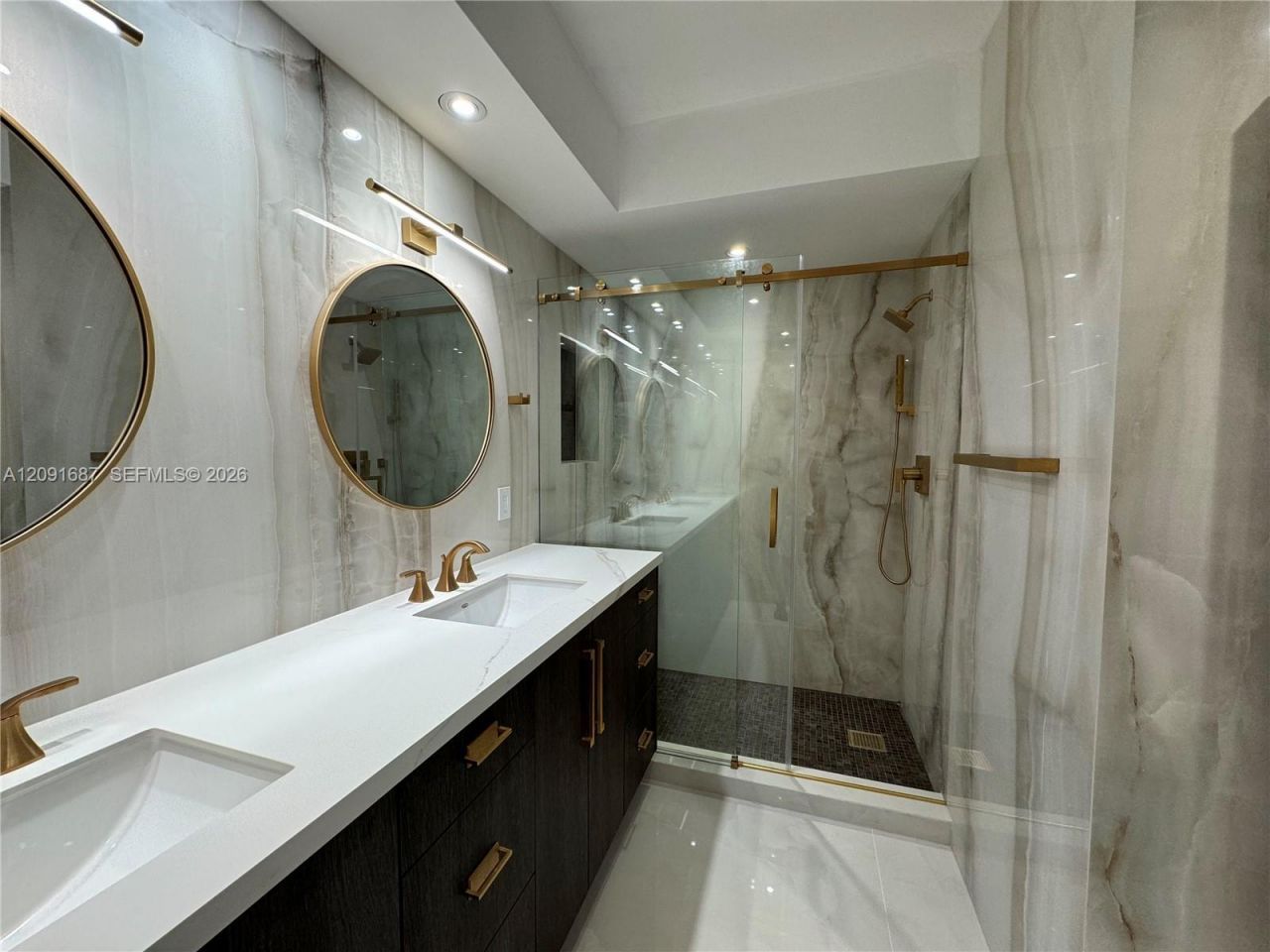 Please Call For Address, Unit 3D, Miami Beach, FL 33140 Photo