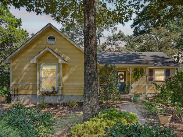 221 Maplewood Loop, Daphne, AL 36526