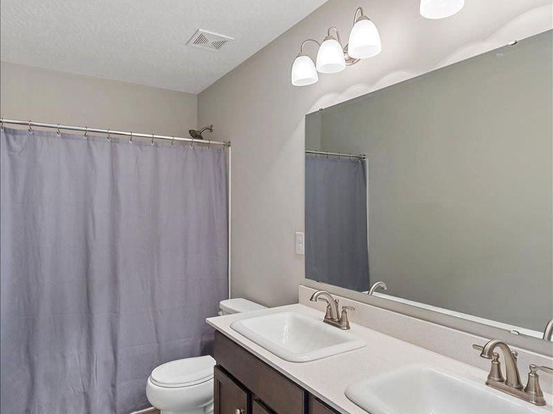 8533 Sweetbay Circle, Colerain Township, OH 45247 Photo 34