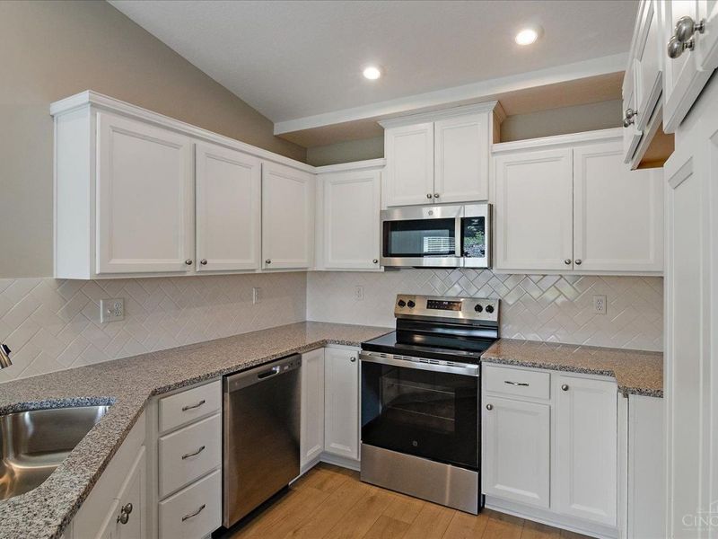 491 Greendell Bend, Unit 757, Fairborn, OH 45324 Photo 6