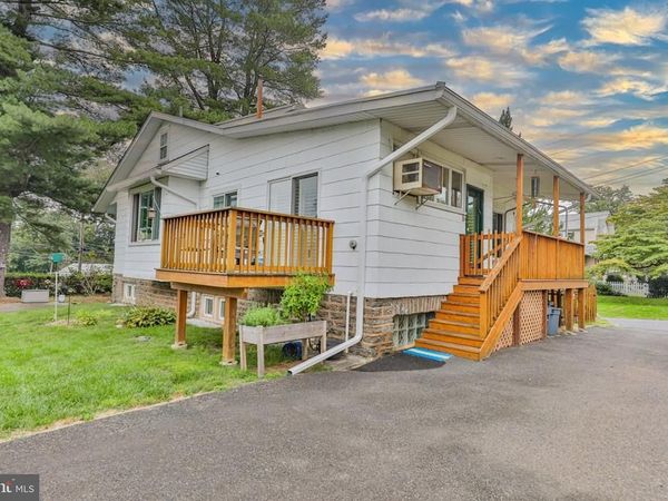 410 CONTINENTAL ROAD , HATBORO, PA 19040