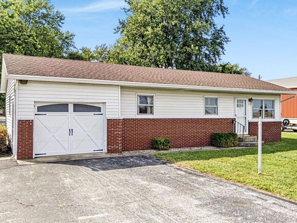 736 N Ash Street, Tipton, IN 46072