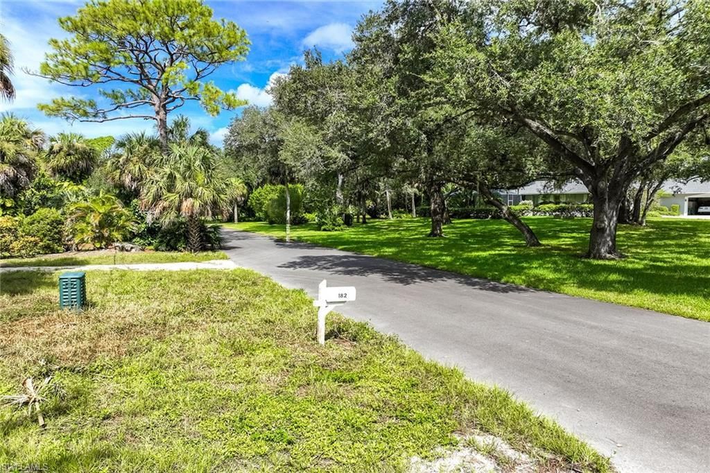 182 Cocohatchee Blvd, Naples, FL 34110 Photo