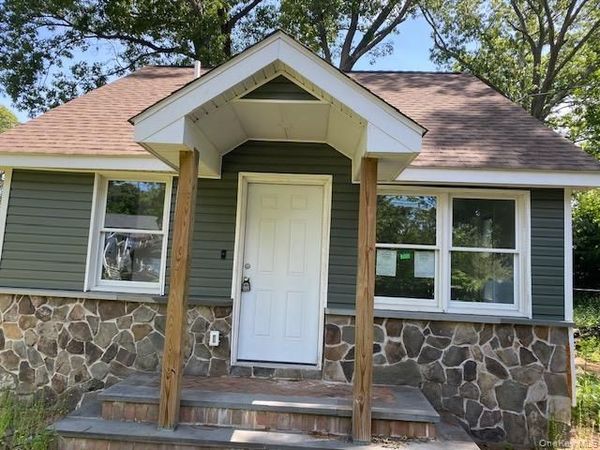 57 N Washington Avenue , Centereach, NY 11720