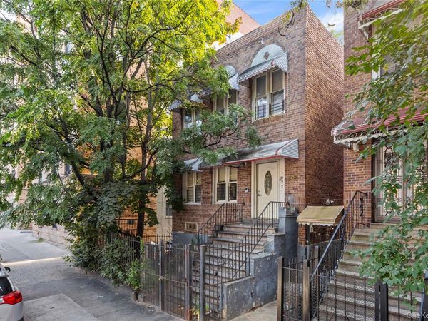 1814 Phelan Place , Bronx, NY 10453