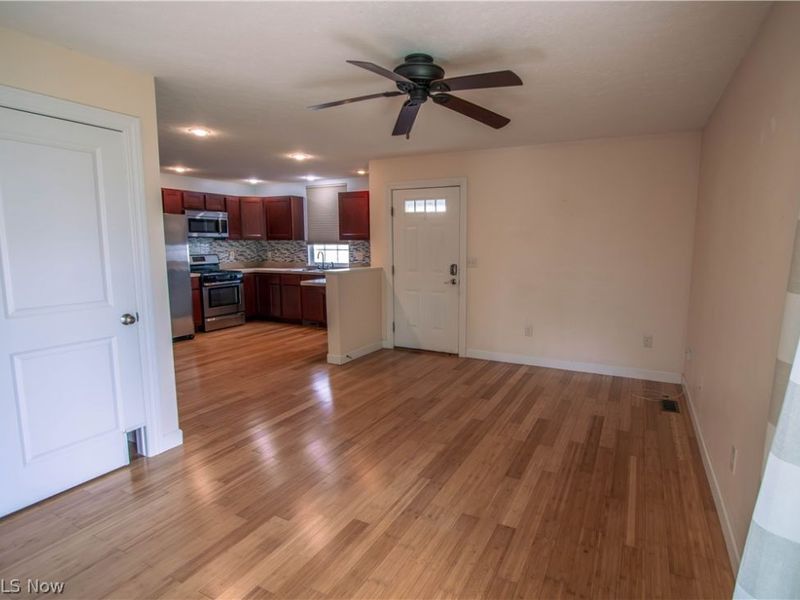 122 Atwood Place, Huron, OH 44839 Photo 4