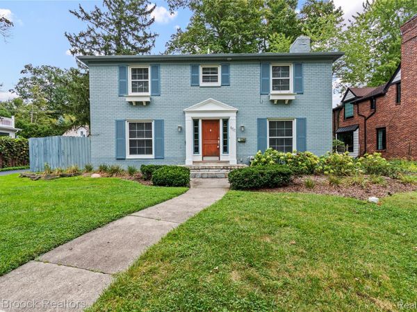 600 WESTWOOD Drive , Birmingham, Mi 48009
