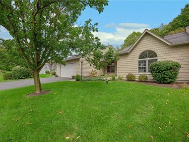 6306 Hamlet Crest , Jamesville, NY 13078