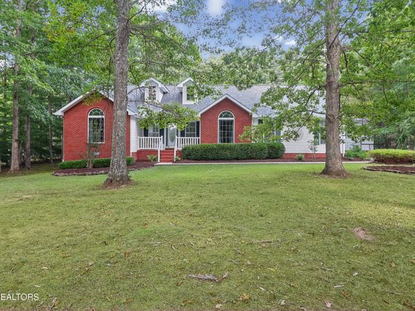1152 Forest Drive, Crossville, TN 38555