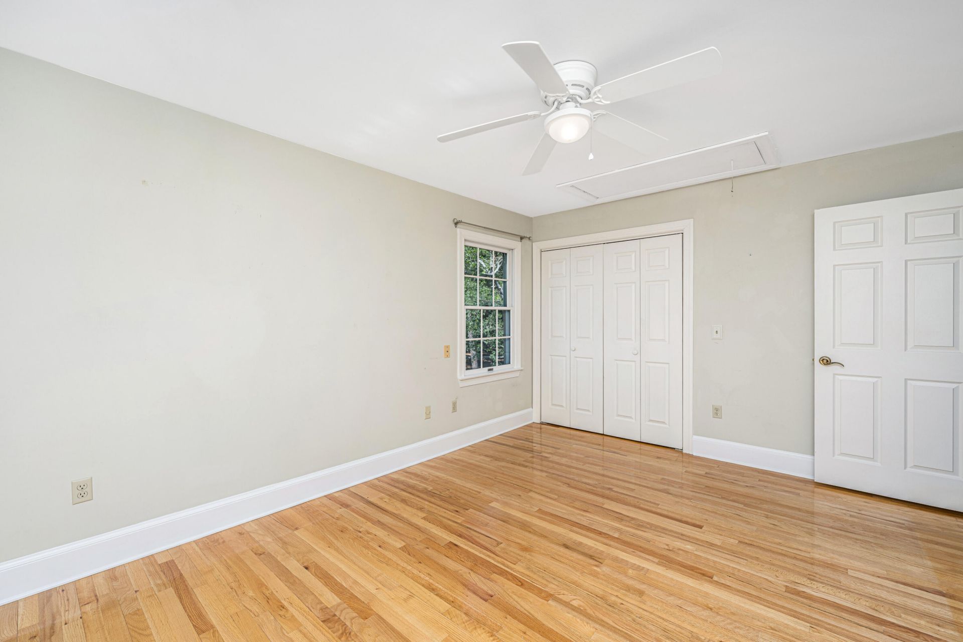 8727 Middleton Point Lane Photo 26