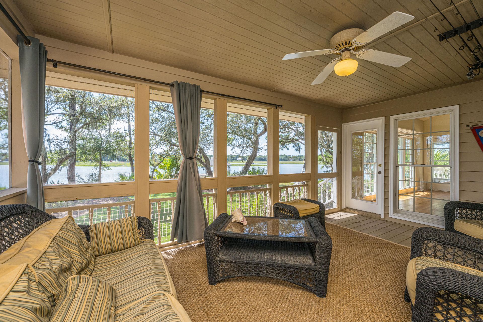 8727 Middleton Point Lane Photo 36