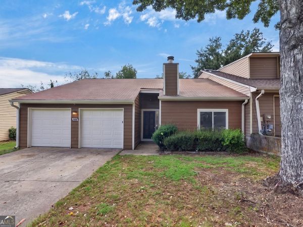 1555 Burnstone Drive, Stone Mountain, GA 30088