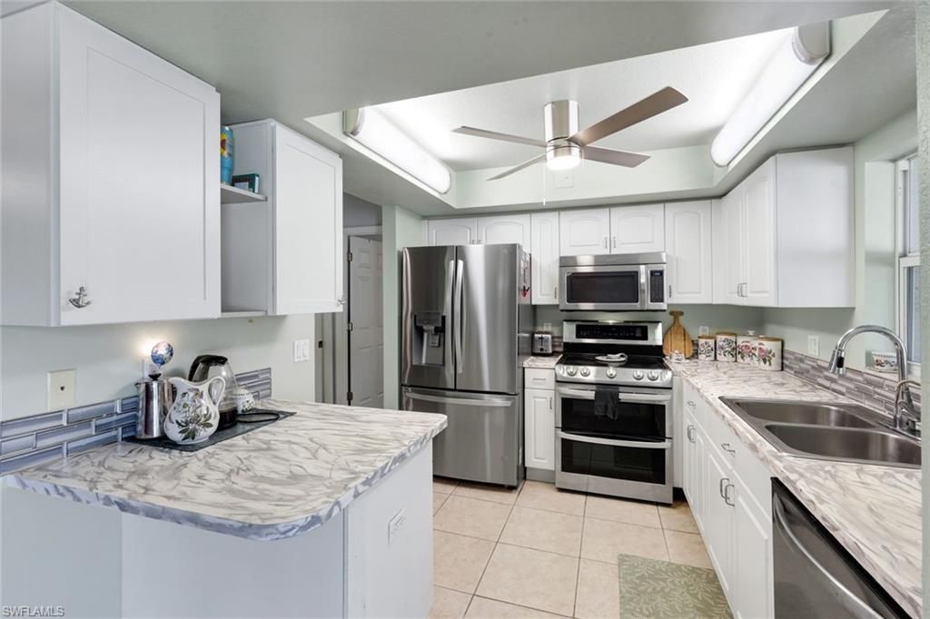 410 SW 7th Ct , Cape Coral, FL 33991 Photo