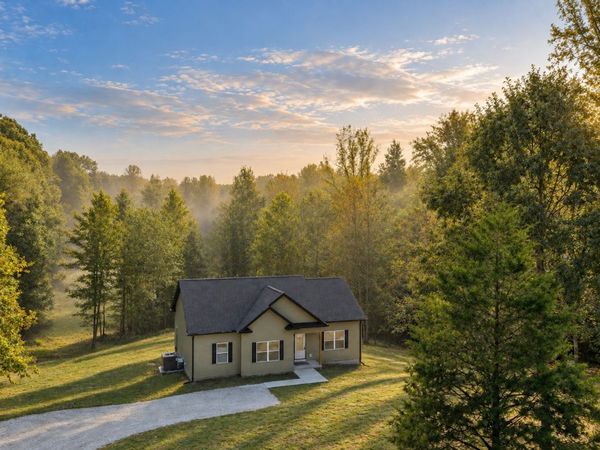 1026 Promise Land Road , Charlotte, TN 37036