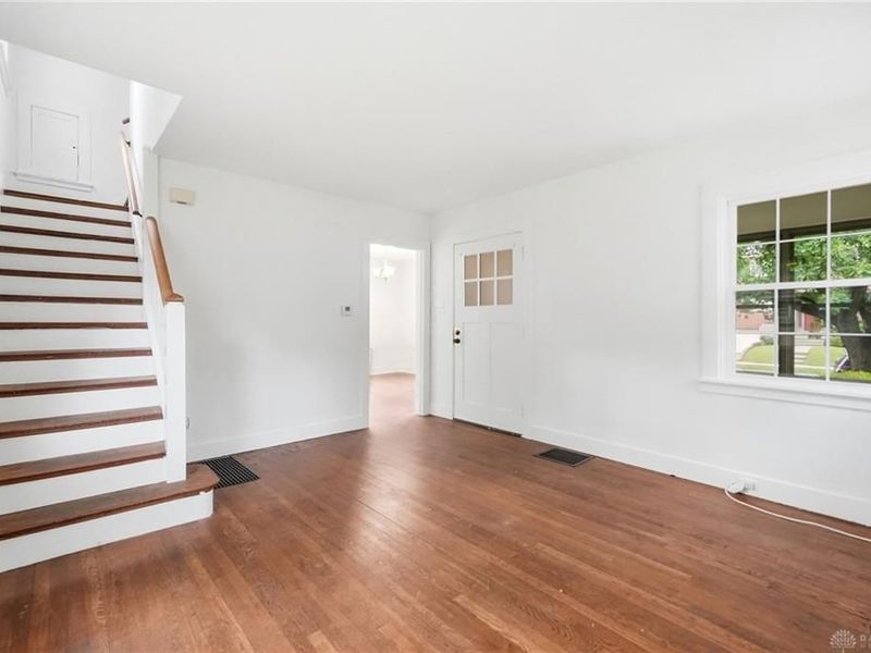 560 Irving Avenue, Oakwood, OH 45409 Photo 6