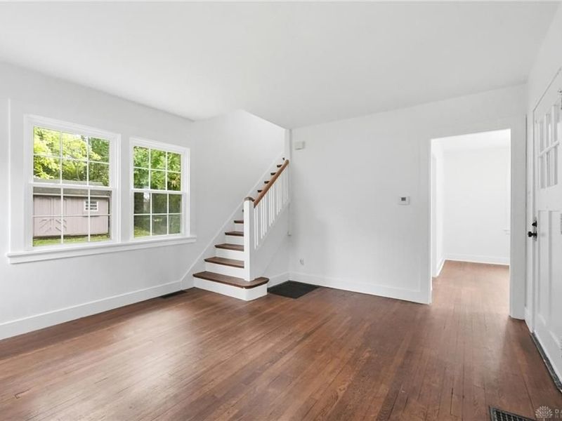 560 Irving Avenue, Oakwood, OH 45409 Photo 8