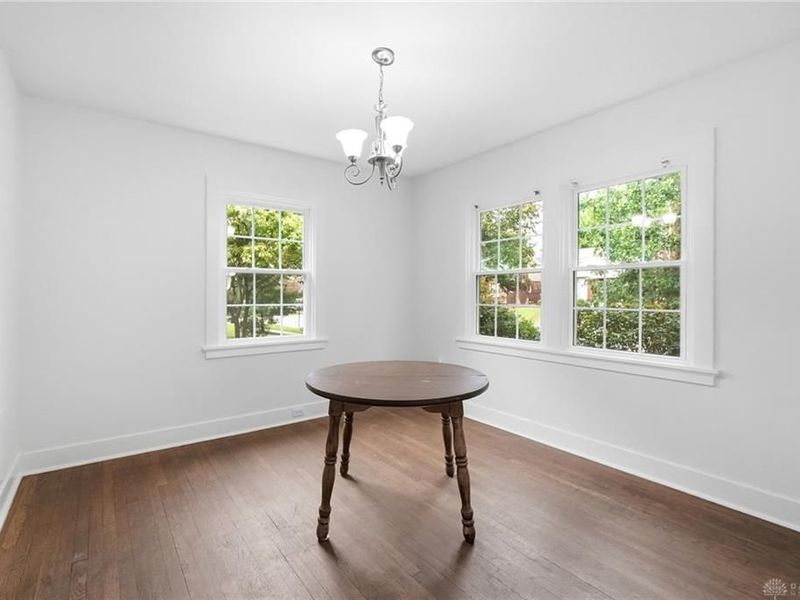 560 Irving Avenue, Oakwood, OH 45409 Photo 9