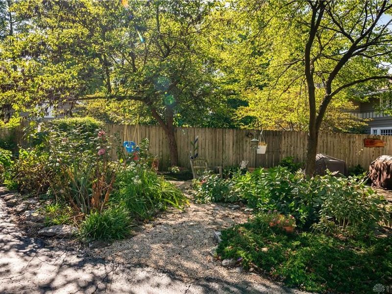 204 W Schantz Avenue, Dayton, OH 45409 Photo 67