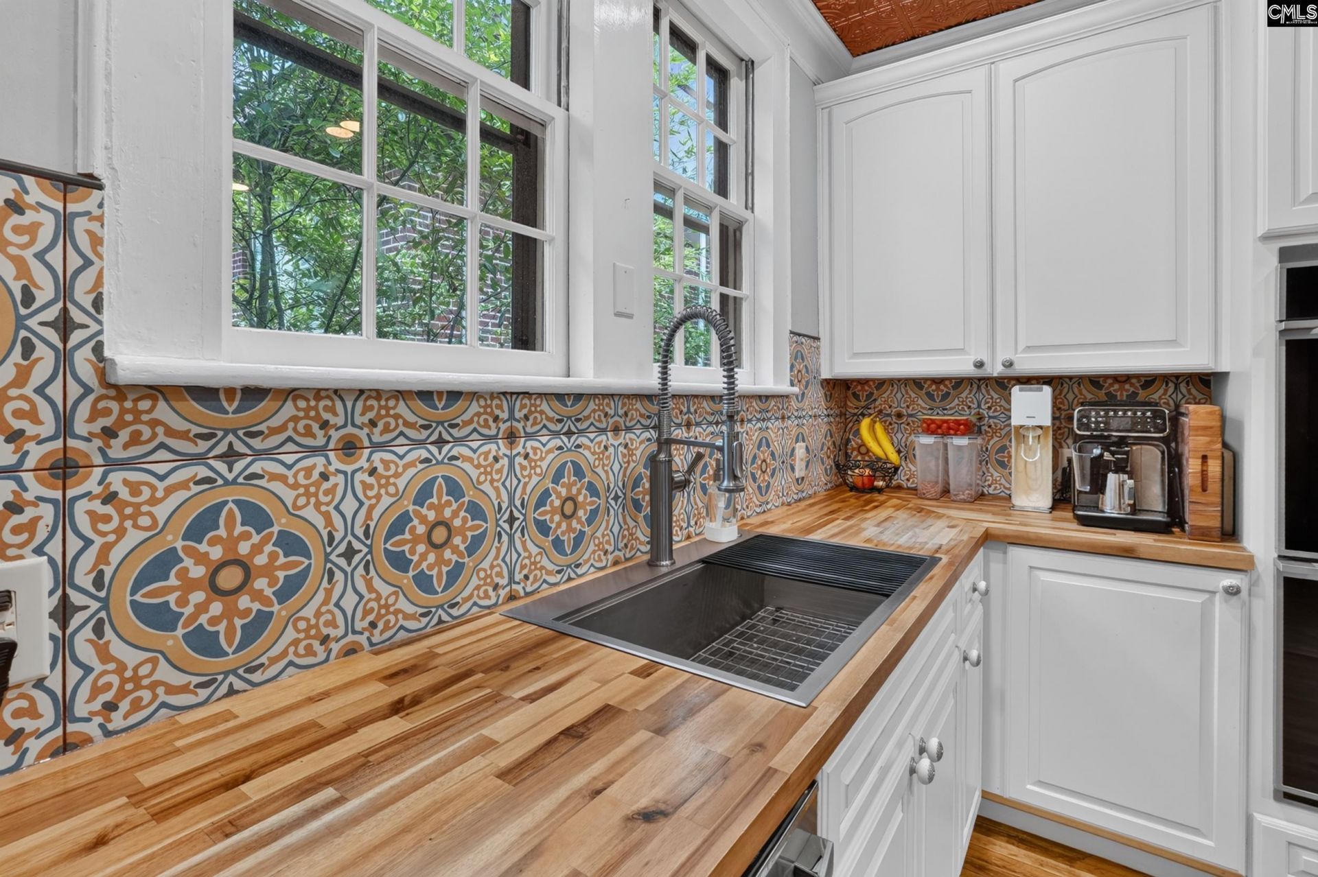 305 Fulton Street Photo 15
