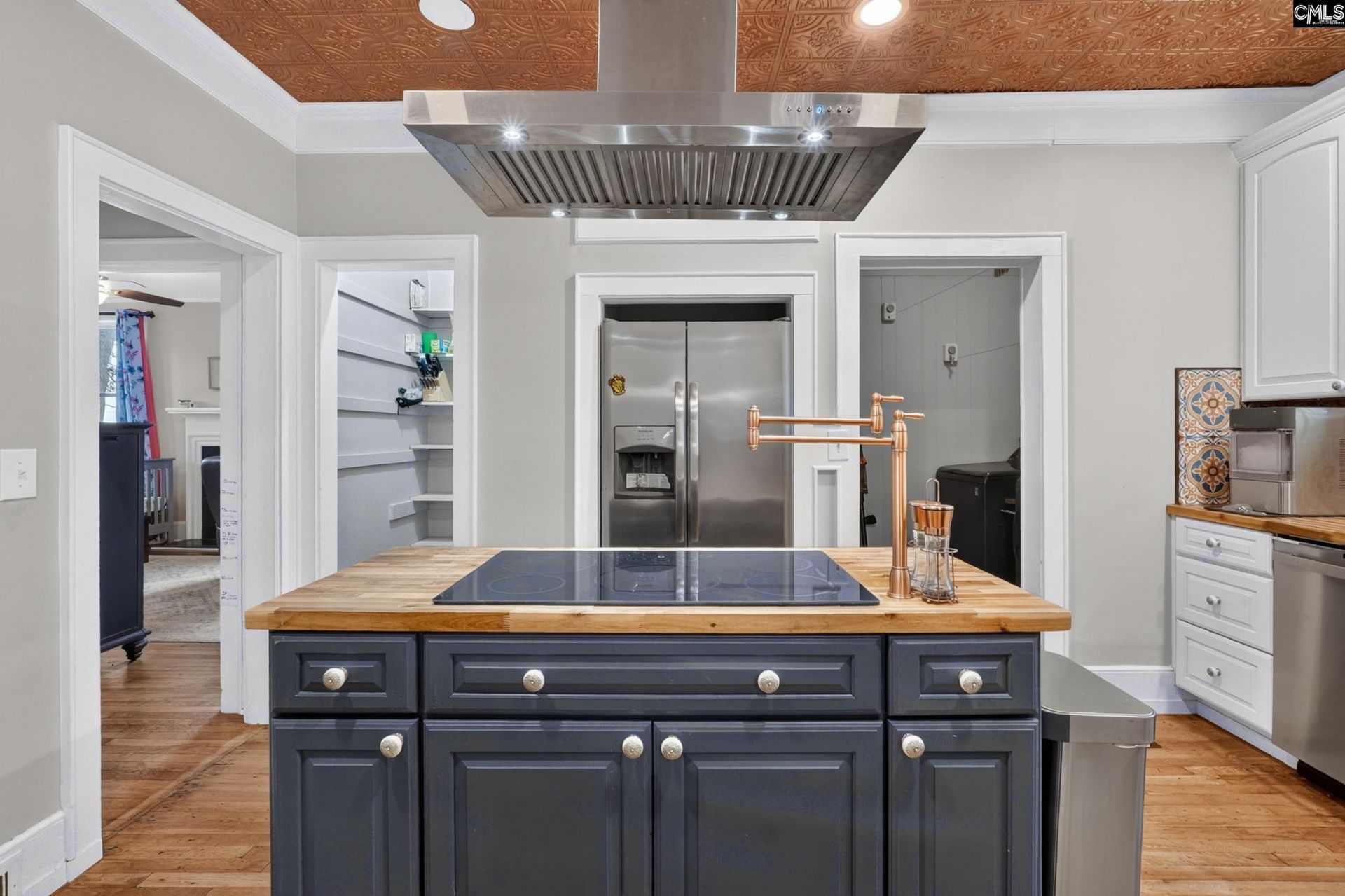 305 Fulton Street Photo 17