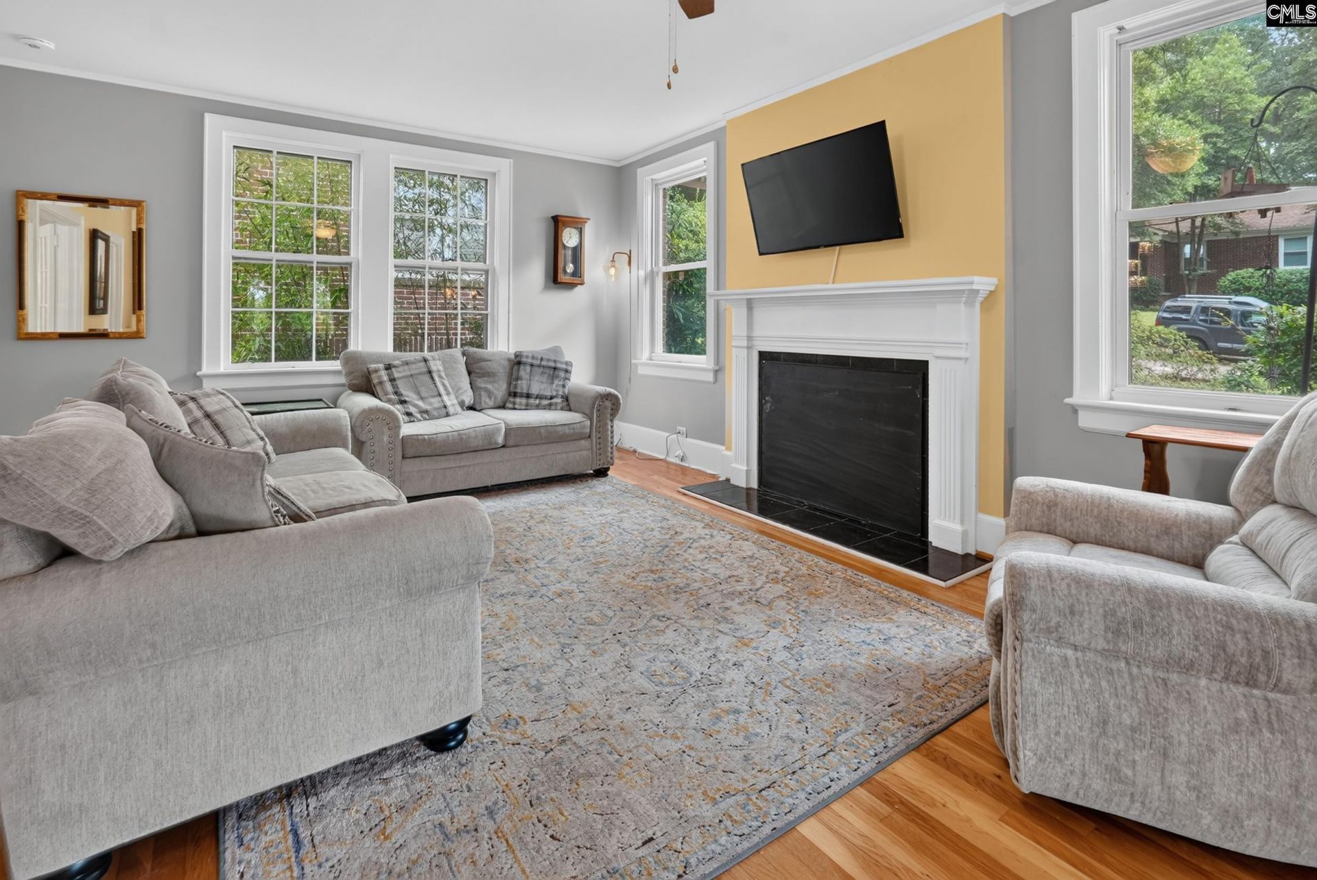 305 Fulton Street Photo 23