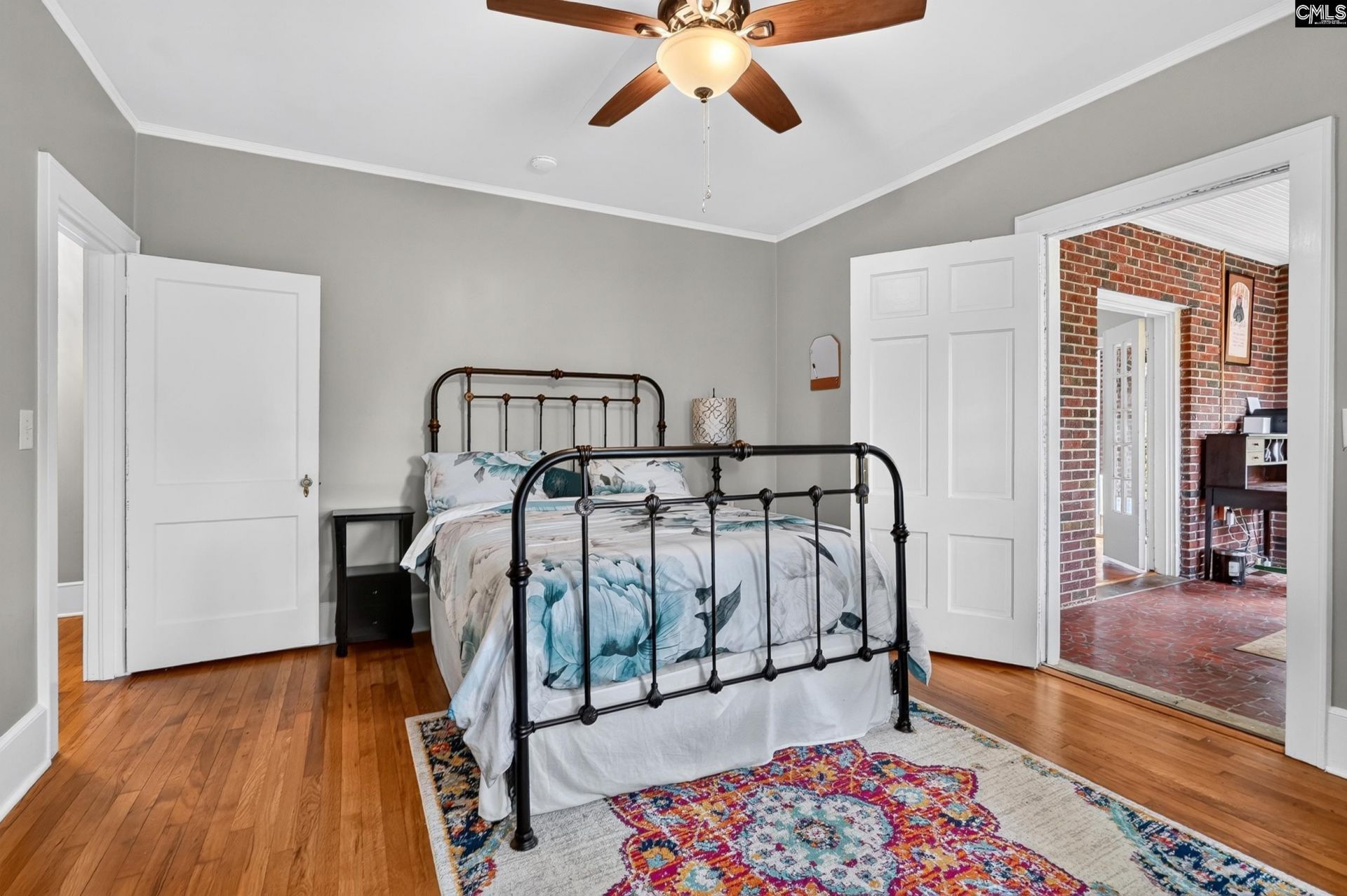 305 Fulton Street Photo 37
