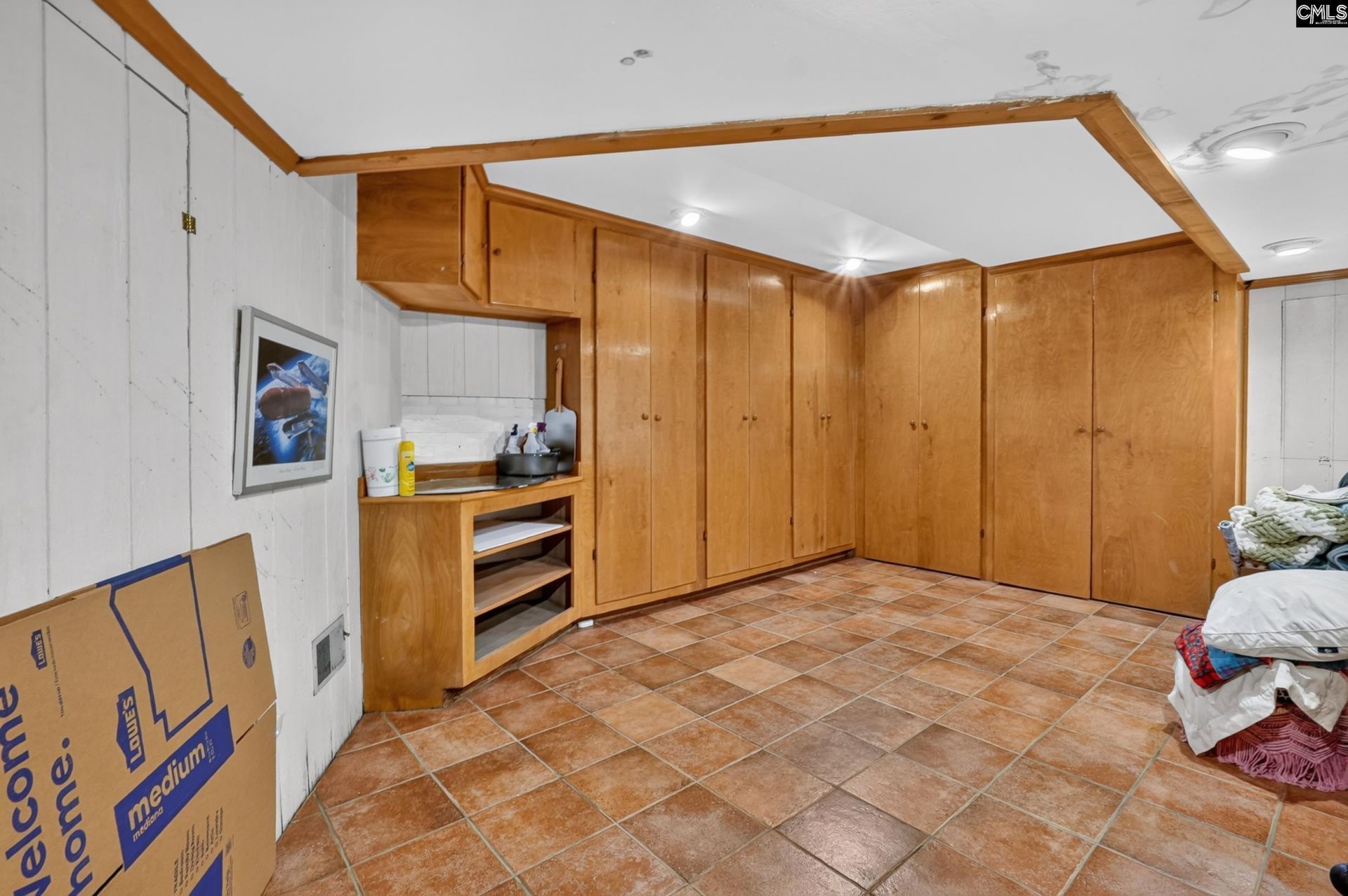 305 Fulton Street Photo 40