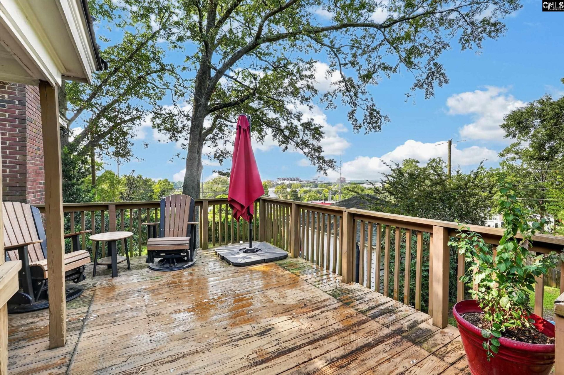 305 Fulton Street Photo 43