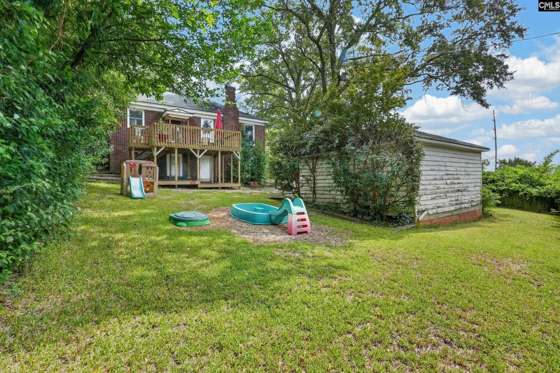 305 Fulton Street Photo 49