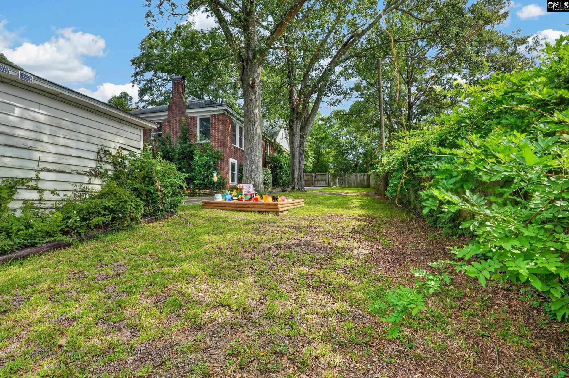 305 Fulton Street Photo 50